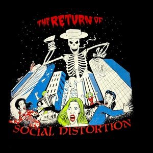 Vintage Social Distortion t-shirt from 1980’s size large
